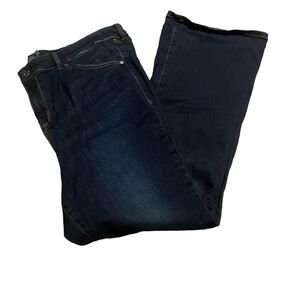Torrid super stretch women’s plus size 22 reg dark wash denim jeans feel the fit